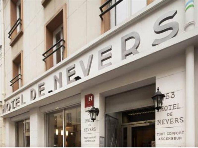 Hotel De Nevers Lourdes Exterior photo