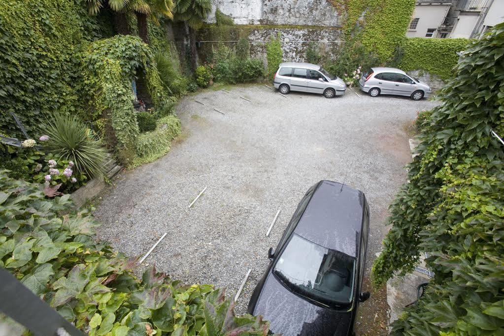 Hotel De Nevers Lourdes Exterior photo