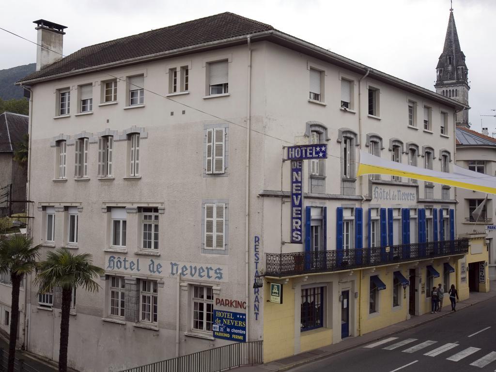 Hotel De Nevers Lourdes Exterior photo