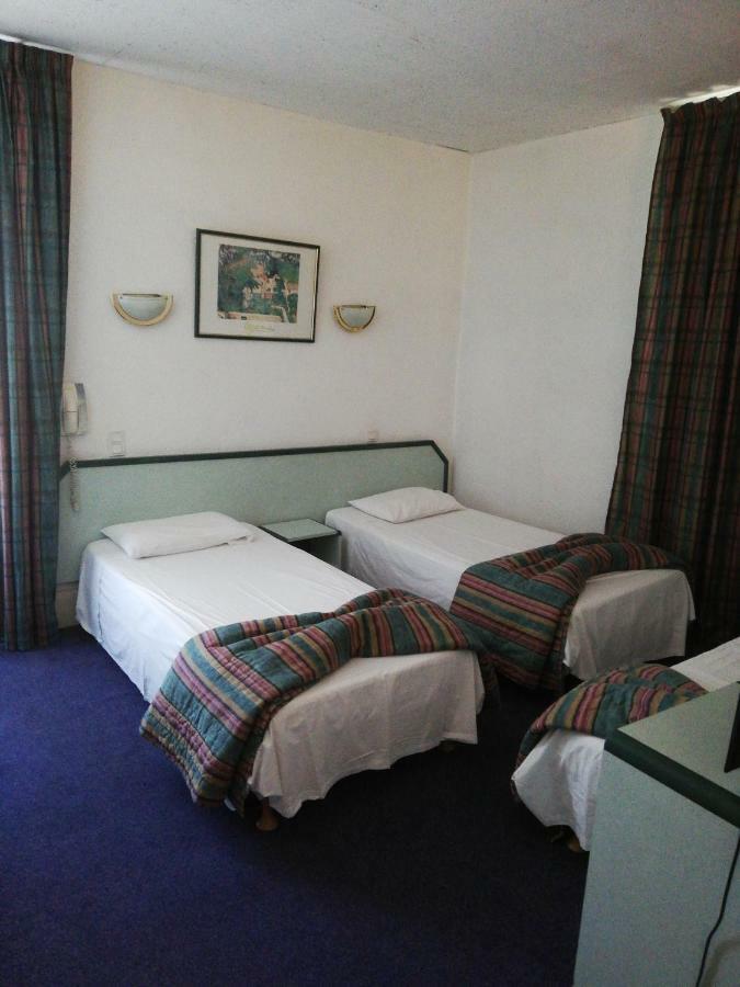 Hotel De Nevers Lourdes Exterior photo